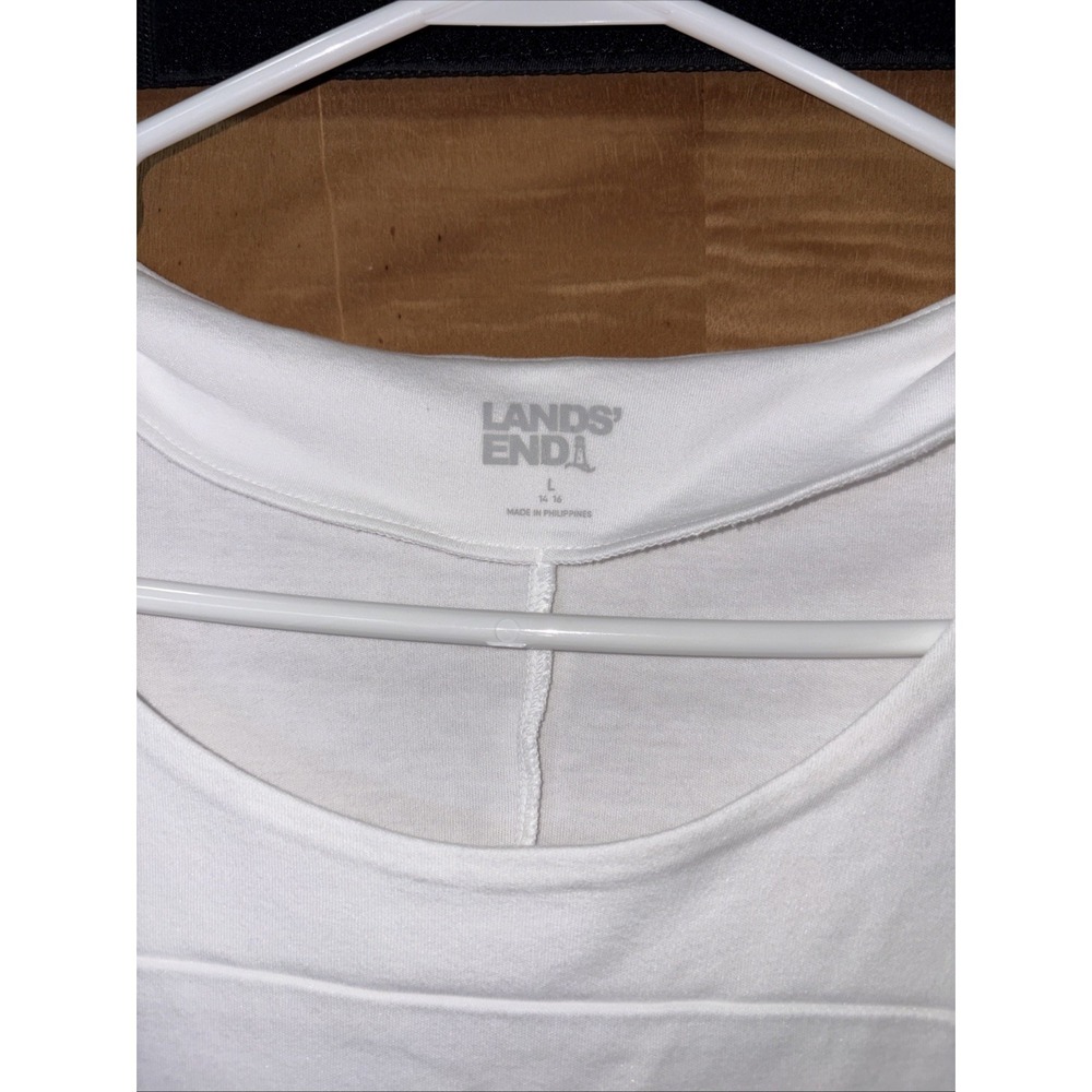 Lands' End White Solid Short Sleeve Round Neck T-Shirt Zipper Logo Women's L - Picture 2 of 8